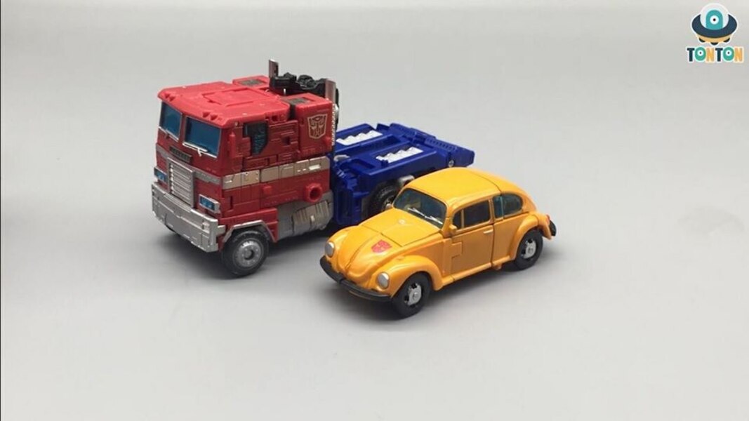 transformers earthrise bumblebee pre order